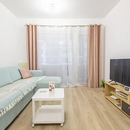 Mohost Spot - Elegant City Retreat Brasov